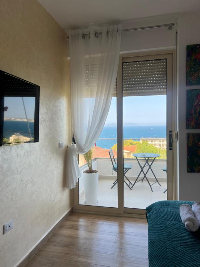 Sunny Breeze Apartment فلورا المظهر الخارجي الصورة