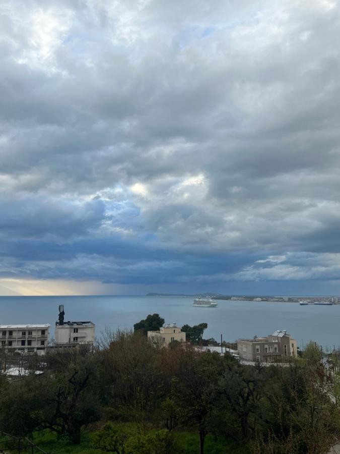 Sunny Breeze Apartment فلورا المظهر الخارجي الصورة