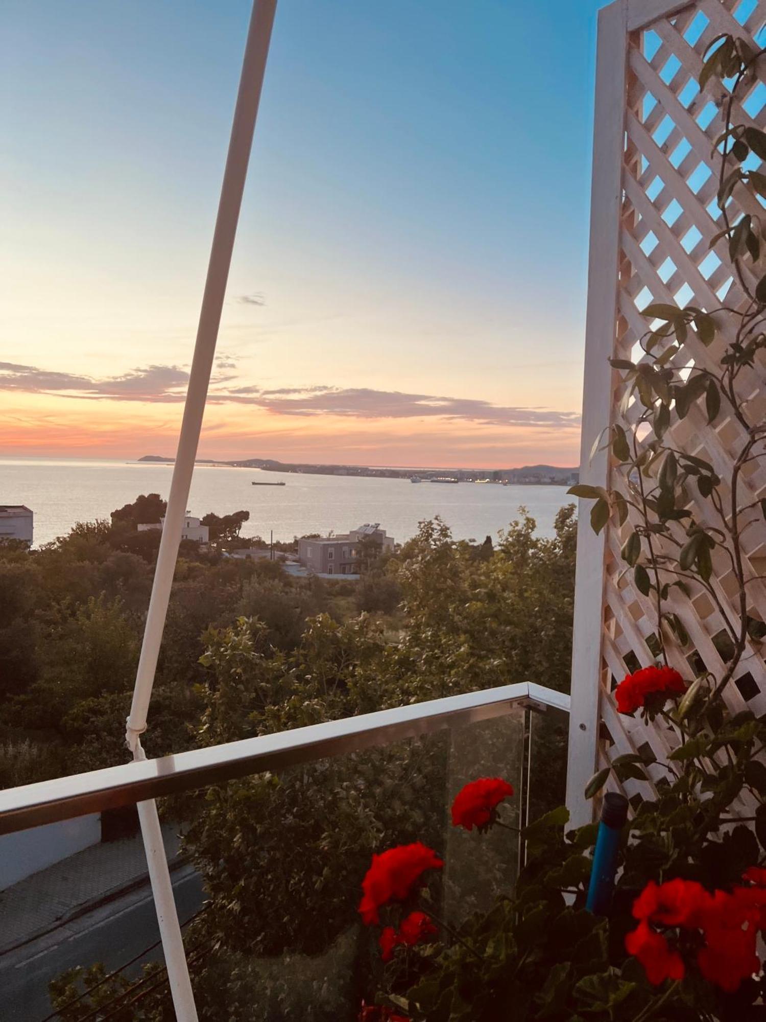 Sunny Breeze Apartment فلورا المظهر الخارجي الصورة